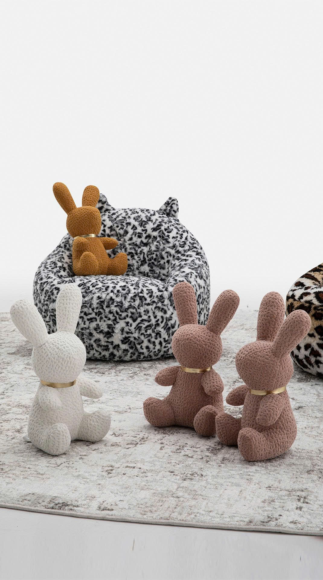 COZY HARE
